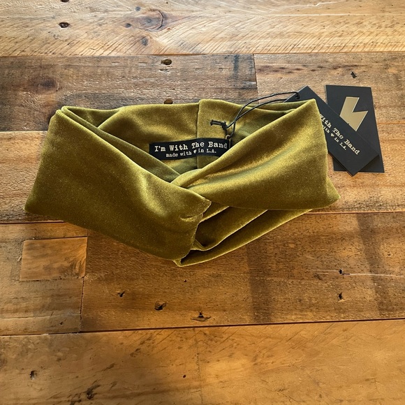 I’m With The Band Headband - Picture 6 of 8